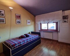 Toàn bộ căn nhà/căn hộ Apartment In Viareggio With 2 Bedrooms Sleeps 6 (Viareggio, Ý)