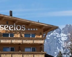 Khách sạn Seelos (Steindorf am Ossiacher See, Áo)