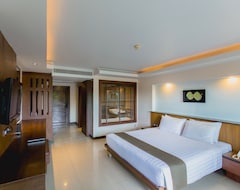 Hotelli Thanthip Beach Resort - Sha Extra Plus (Patong Beach, Thaimaa)