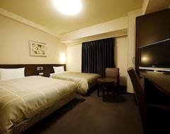 Hotel Route-Inn Shibukawa (Shibukawa, Japón)