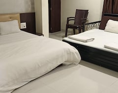 Khách sạn Hotel Saket (Jalgaon, Ấn Độ)
