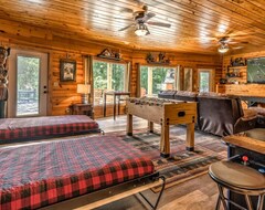 Toàn bộ căn nhà/căn hộ Black Bear Ridge- Hot Tub | Outdoor Firepit And Fireplace | Screened Porch (Ellijay, Hoa Kỳ)