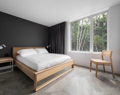 Casa/apartamento entero Le Littoral: Luxurious Chalet With Pool, Sauna, Spa & View (La Malbaie, Canadá)