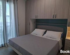 Cijela kuća/apartman Apartment Vela Suite (Alba Adriatica, Italija)