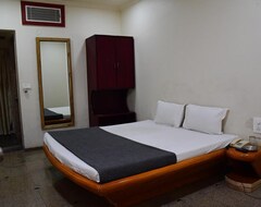 Hotel Regency (Amravati, Hindistan)