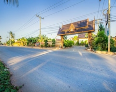Hotelli Baan Suan Rimnum Resort (Surat Thani, Thaimaa)