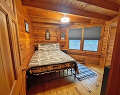 Casa/apartamento entero Log Cabin By The Lake (Lincolnton, EE. UU.)