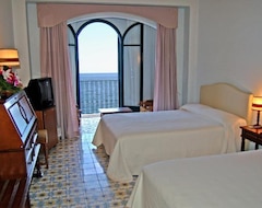 Khách sạn Hotel Lido Mediterranee (Taormina, Ý)