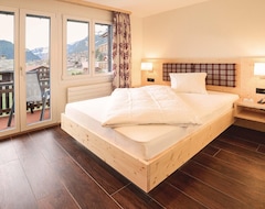 Khách sạn Hotel Caprice - Grindelwald (Grindelwald, Thụy Sỹ)