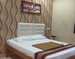 Khách sạn Geetha Residency (Anantapur, Ấn Độ)