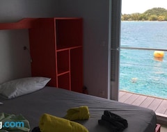 Khách sạn Aqualodge Floating Villas (Le Marin, French Antilles)