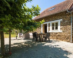 Toàn bộ căn nhà/căn hộ Quaint Cottage In Aquitaine With Furnished Garden (Saint-Jory-de-Chalais, Pháp)