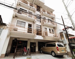 Khách sạn RedDoorz Plus near Little Tokyo (Makati, Philippines)