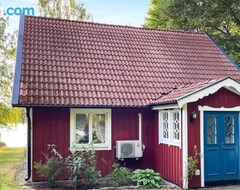 Toàn bộ căn nhà/căn hộ Beautiful Home In Eringsboda With Sauna, Wifi And 3 Bedrooms (Ronneby, Thụy Điển)