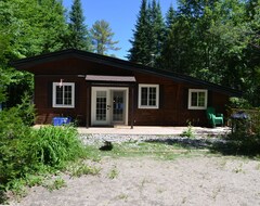 Casa/apartamento entero Adorable Family Cottage On Pristine Muskoka Lake (Bracebridge, Canadá)
