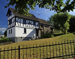 Toàn bộ căn nhà/căn hộ Holiday House Fachwerk - Half-timbered House (Holler, Đức)