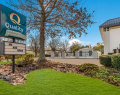 Khách sạn Quality Inn & Suites (Aiken, Hoa Kỳ)