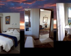 Hotel By The Beach (Cape Town, Sydafrika)