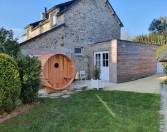 Toàn bộ căn nhà/căn hộ Chaumiere Direct Sur Mer Avec Jardin , Jacuzzi Et Sauna (Fouesnant - Les Glénan, Pháp)