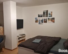 Cijela kuća/apartman Schone Souterrain Wohnung (wlan/parken Kostenlos) (Rigel, Njemačka)