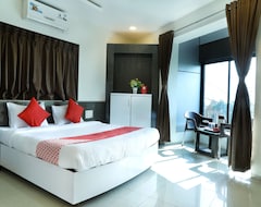 Khách sạn OYO 12209 Hotel Anupama (Mahabaleshwar, Ấn Độ)