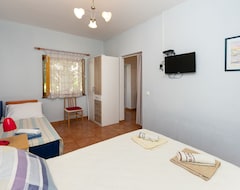 Hotel House Ante (Stomorska, Croatia)