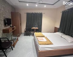 Hotel Paradise Inn (Gandhidham, Indien)