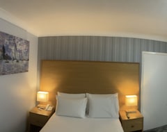 Hotel The Dolphin (St Ives, United Kingdom)
