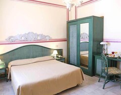Hotel Olimpia (Forte dei Marmi, Italy)