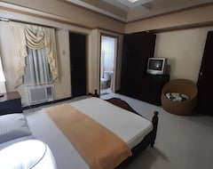 Casa Micarosa Hotel (Manila, Filipinler)