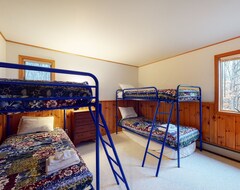 Casa/apartamento entero Spacious Ski Lodge W/ Cathedral Ceilings & Incredible Game Room W/mountain Views (Newry, EE. UU.)