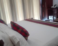 Khách sạn Euro Star Hotel (Negombo, Sri Lanka)