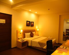 Hotel Royal Orchid Suites Bengaluru (Bengaluru, India)