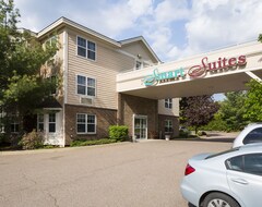 Smart Suites, Ascend Hotel Collection (South Burlington, USA)