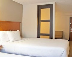 Otel Place North Raleigh-Midtown (Raleigh, ABD)