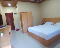 Khách sạn Senior Bakara Hotel (Tarutung, Indonesia)
