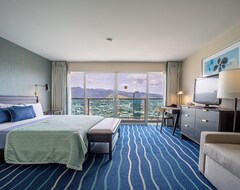 Otel 33rd Floor Rare Executive Suite 2br/2.5ba W/kitchen&laundry, Book Now! (Honolulu, ABD)