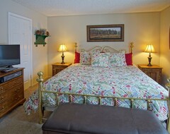 Toàn bộ căn nhà/căn hộ Comfortable, Cozy And Kick Back Relaxing. (June Lake, Hoa Kỳ)