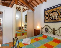 Hele huset/lejligheden 1 Bedroom Charming Apartment In Gubbio (Gubbio, Italien)