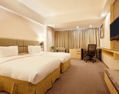 Holiday Inn Wuhan Riverside, an IHG Hotel (Vuhan, Kina)