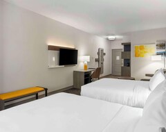 Hotel Comfort Suites Elgin (Elgin, USA)