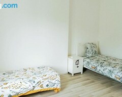 Cijela kuća/apartman Loft Jardin Billard Parking Au Calme A 10min Du Centre Ville (Écury-sur-Coole, Francuska)