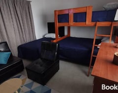 Entire House / Apartment Comodo Y Bonito Departamento (Pardo Miguel, Peru)