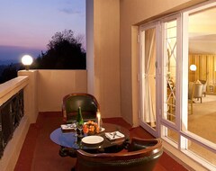 Hotelli Sterling Ooty Fern Hill (Udhagamandalam, Intia)