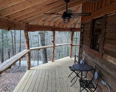 Casa/apartamento entero Black Bear Cabin, New 2-br, 1.5-ba, Hot Tub, Sauna, Video Arcade (Campton, EE. UU.)