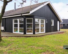 Toàn bộ căn nhà/căn hộ Modern Holiday Home In Hals With Sauna (Hals, Đan Mạch)