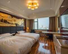Wenxin 99 CEO Hotel (Nanchang, China)