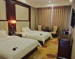 Hotel Yinxiang Changchun (Huixian, China)