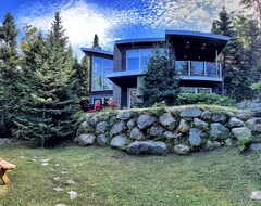 Toàn bộ căn nhà/căn hộ Chalet Le Sentier - Résidences Boutique (Petite-Rivière-Saint-Francois, Canada)