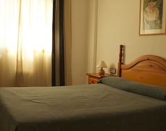 Khách sạn Apartamentos Somni Cambrils (Cambrils, Tây Ban Nha)